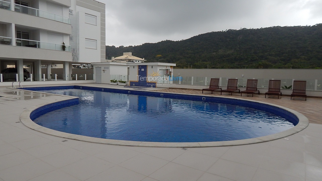 Apartamento para aluguel de temporada em Florianopolis (Praia dos Ingleses)