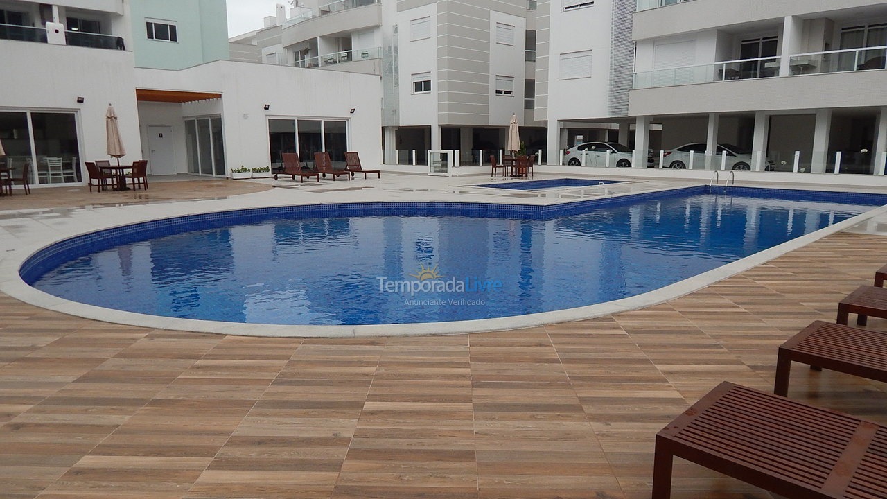 Apartamento para aluguel de temporada em Florianopolis (Praia dos Ingleses)