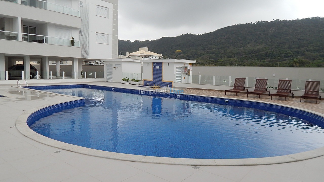 Apartamento para aluguel de temporada em Florianopolis (Praia dos Ingleses)