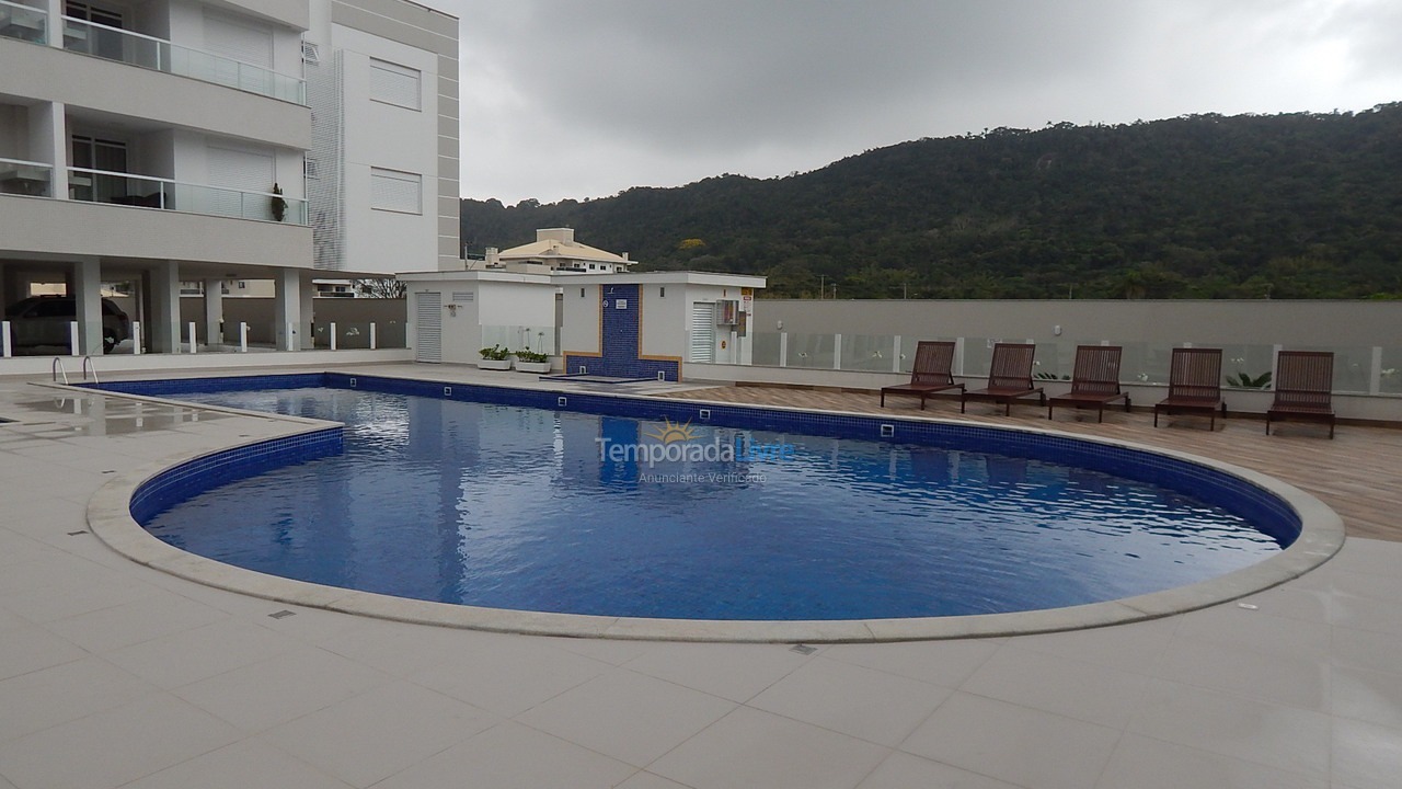 Apartamento para aluguel de temporada em Florianopolis (Praia dos Ingleses)