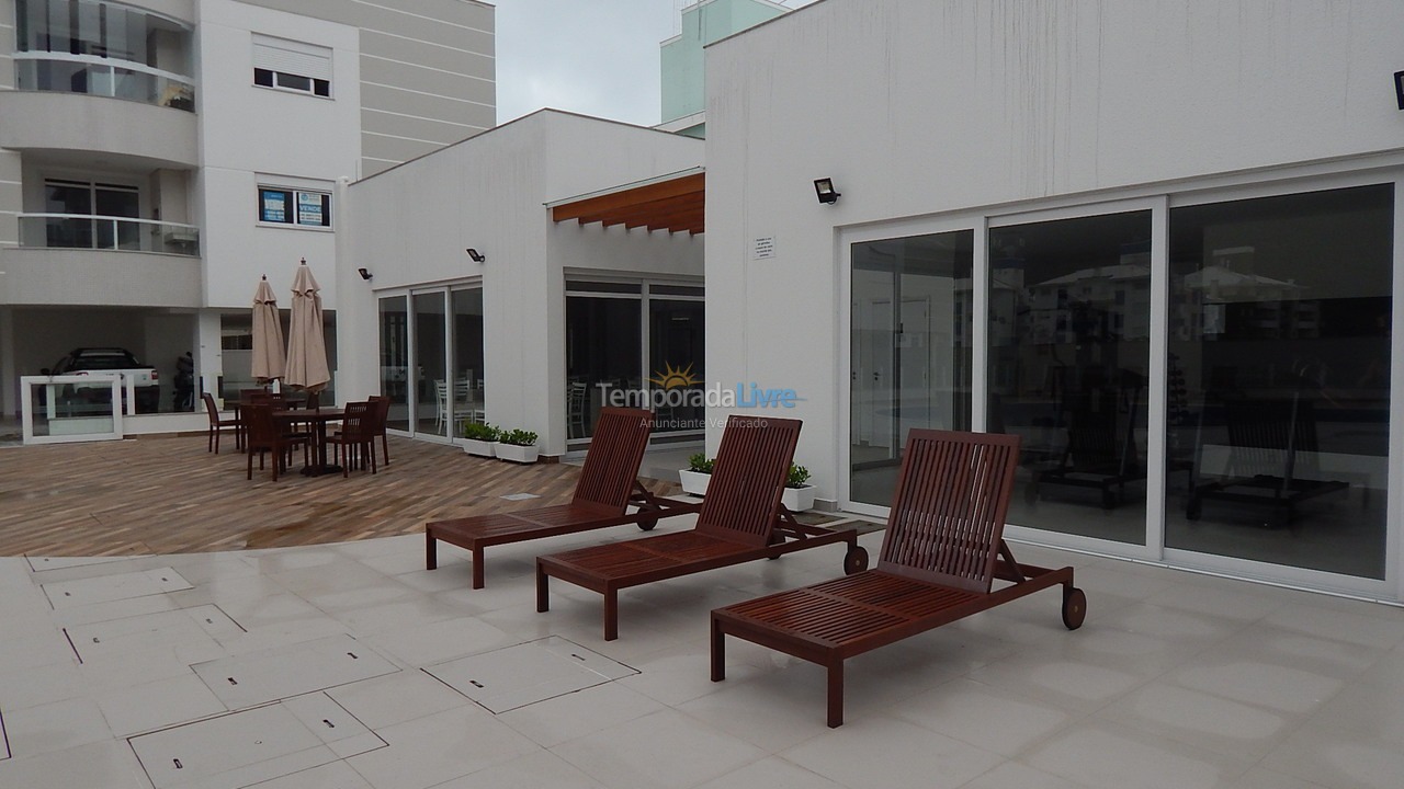 Apartamento para aluguel de temporada em Florianopolis (Praia dos Ingleses)