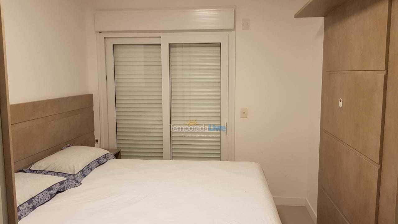 Apartamento para aluguel de temporada em Florianopolis (Praia dos Ingleses)