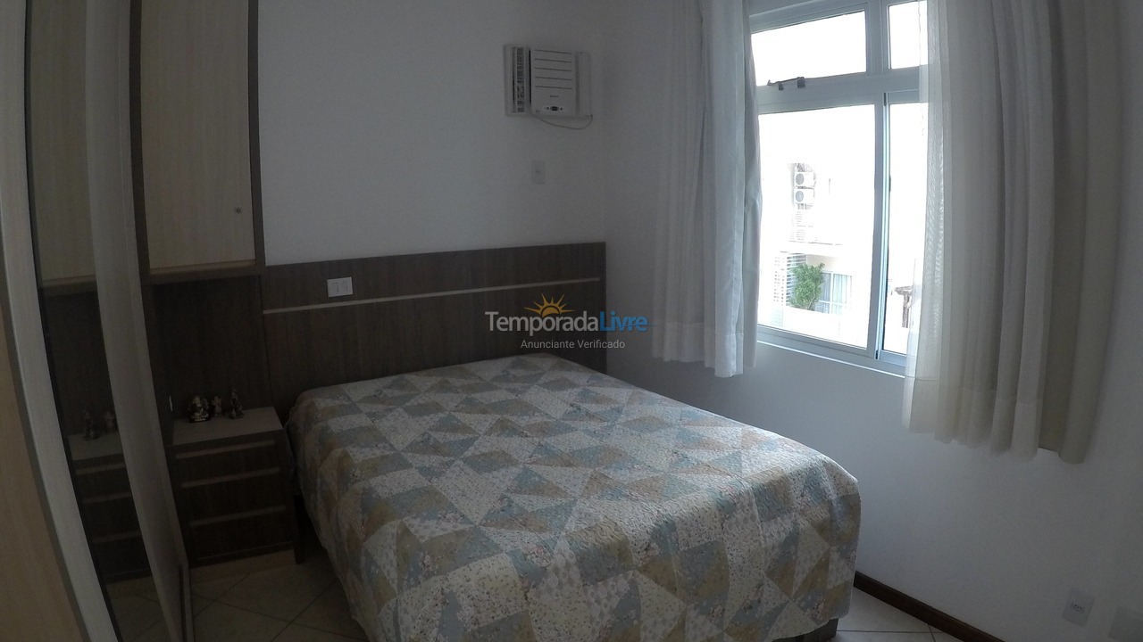 Apartamento para alquiler de vacaciones em Itapema (Meia Praia)