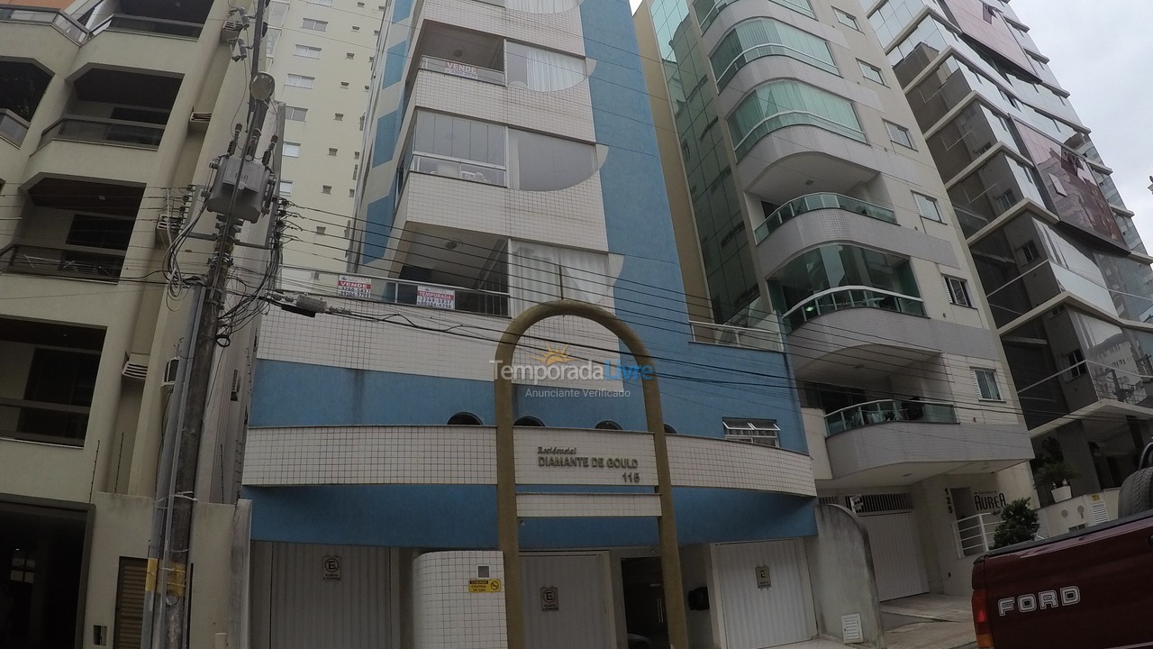 Apartamento para alquiler de vacaciones em Itapema (Meia Praia)