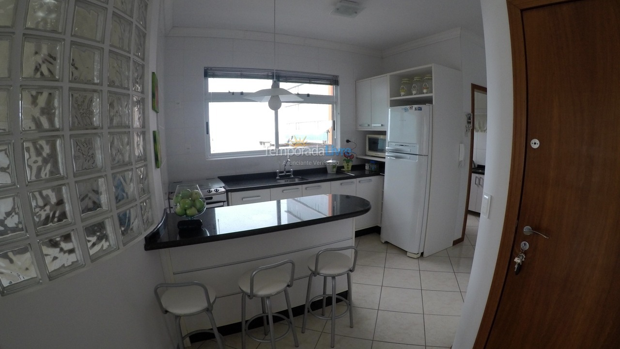 Apartamento para alquiler de vacaciones em Itapema (Meia Praia)