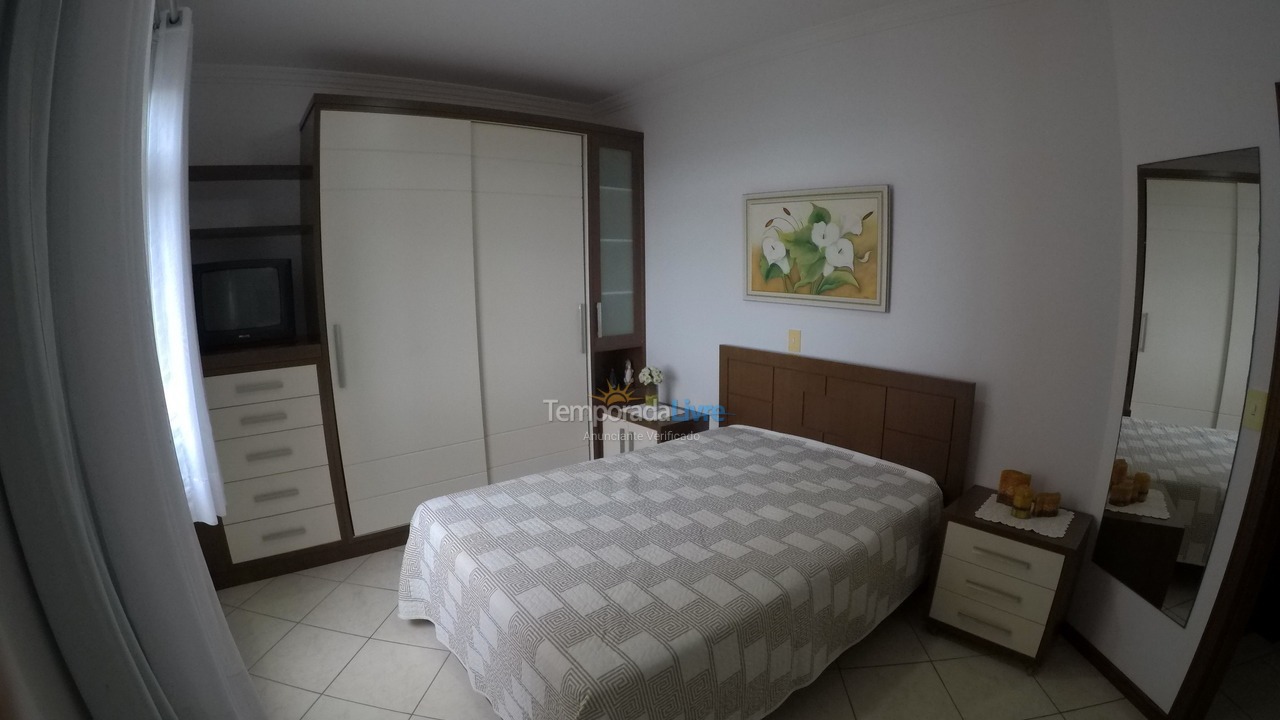 Apartamento para alquiler de vacaciones em Itapema (Meia Praia)