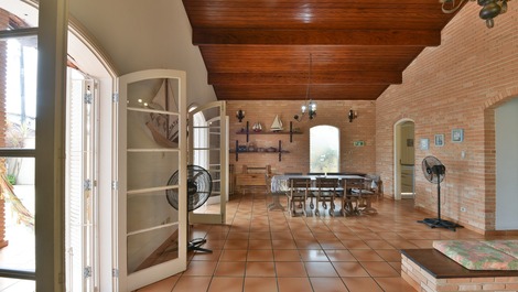 Aconchegante casa en la Playa Grande de Ubatuba