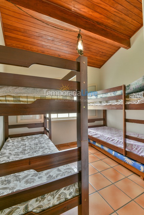 Casa para alquiler de vacaciones em Ubatuba (Praia Grande)