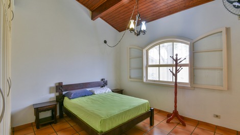 Aconchegante casa en la Playa Grande de Ubatuba