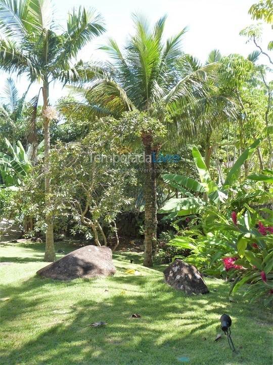 Casa para aluguel de temporada em Ilhabela (Siriúba)