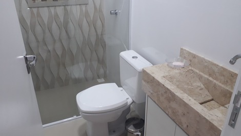 Banheiro social de baixo