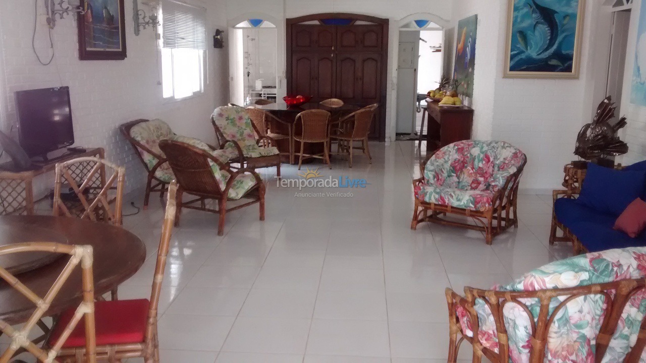 House for vacation rental in Ubatuba (Praia do Lázaro)