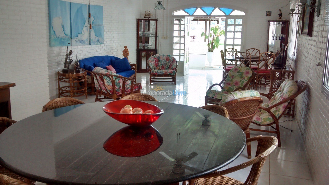 House for vacation rental in Ubatuba (Praia do Lázaro)