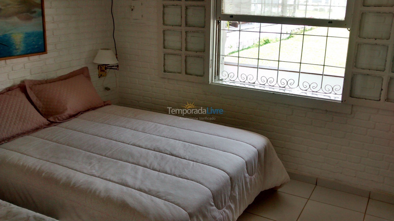 House for vacation rental in Ubatuba (Praia do Lázaro)