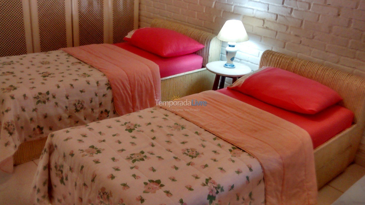 House for vacation rental in Ubatuba (Praia do Lázaro)