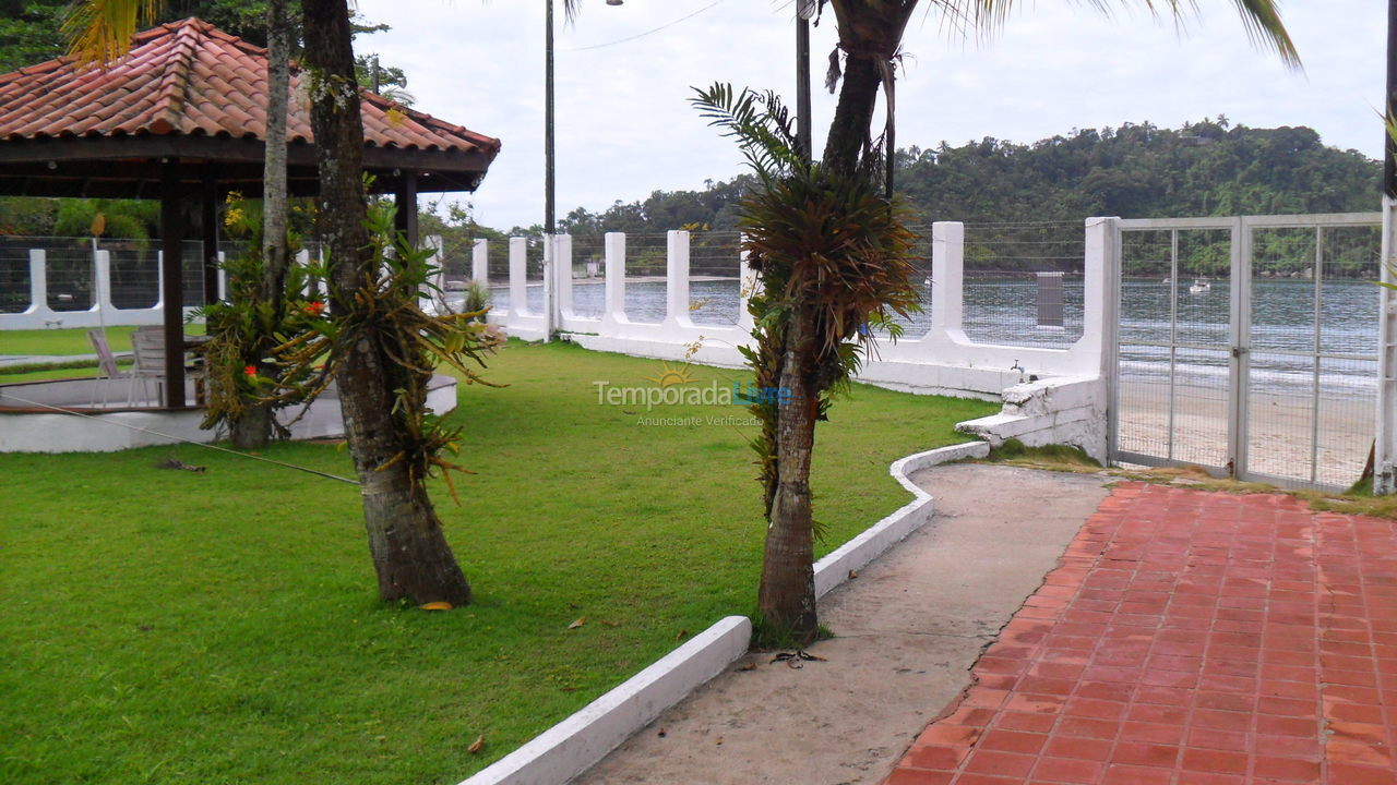 House for vacation rental in Ubatuba (Praia do Lázaro)