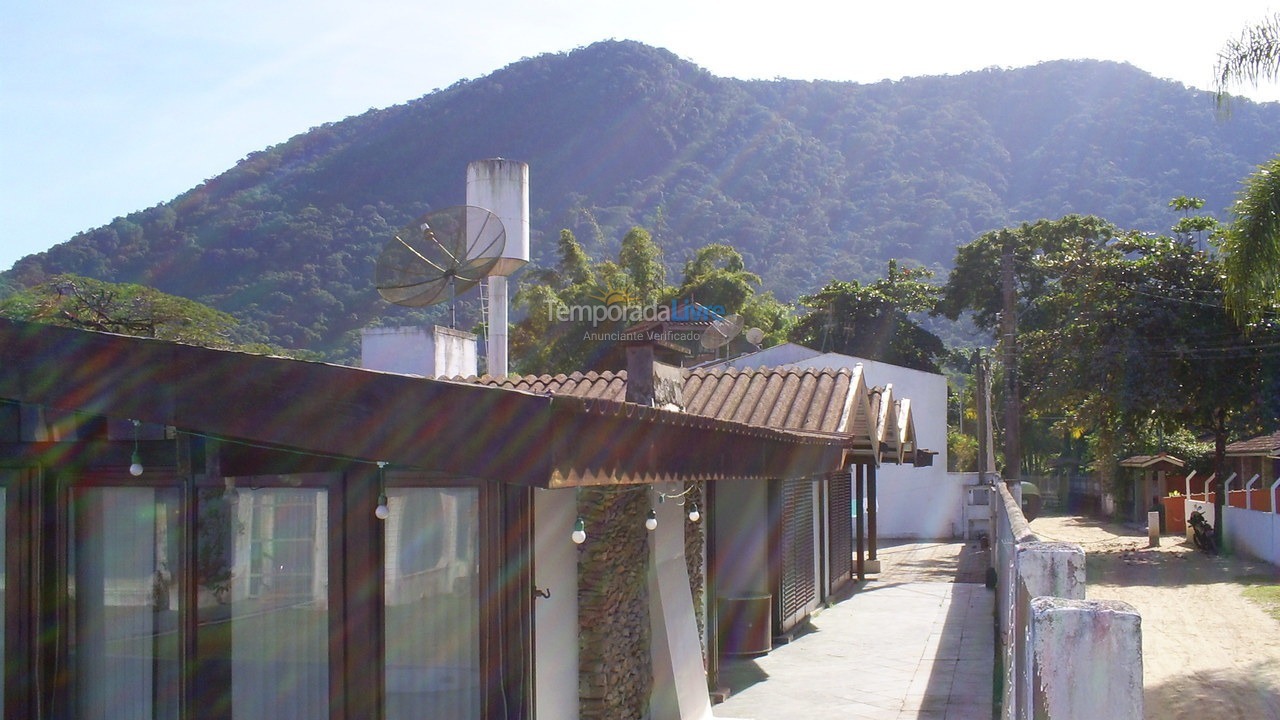 House for vacation rental in Ubatuba (Praia do Lázaro)