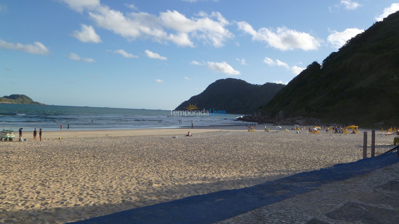 Apartamento para alquiler de vacaciones em Guarujá (Praia do Tombo)