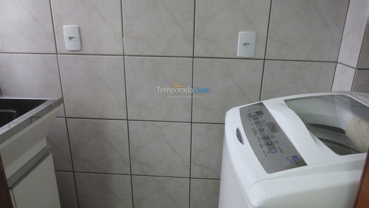 Apartamento para aluguel de temporada em Balneário Camboriú (Praia Central)