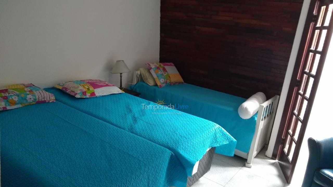 Casa para aluguel de temporada em São Sebastião (Guaecá)