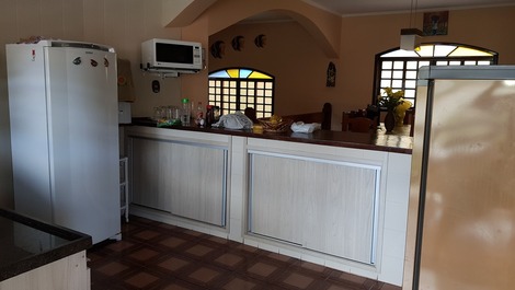 Casa com ar condicionado, piscina e Wi-Fi-Caraguatatuba