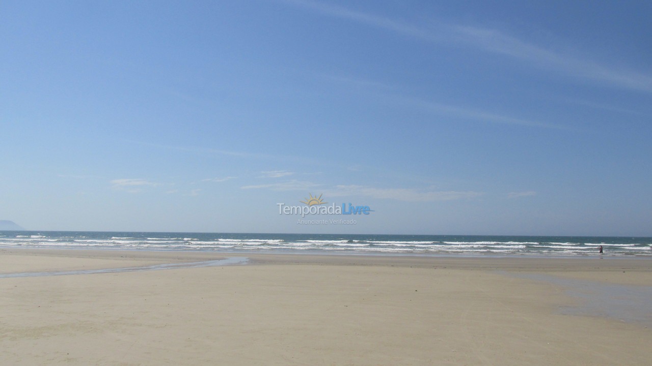 House for vacation rental in Bertioga (Praia de Guaratuba)