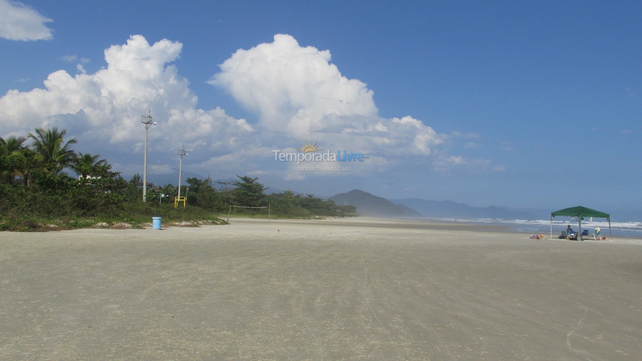 House for vacation rental in Bertioga (Praia de Guaratuba)