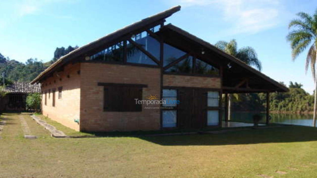 Ranch for vacation rental in Igaratá (Represa de Igaratá)