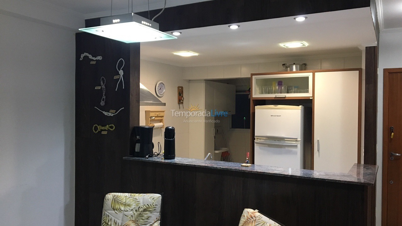 Apartamento para aluguel de temporada em Praia Grande (Guilhermina)