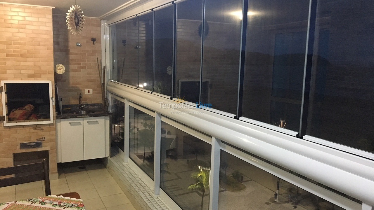 Apartamento para aluguel de temporada em Praia Grande (Guilhermina)