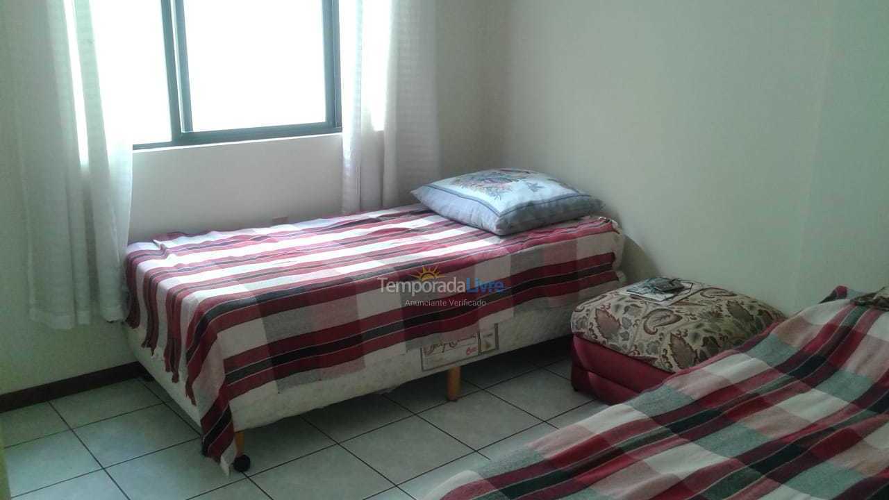 Apartamento para alquiler de vacaciones em Itapema (Meia Praia)