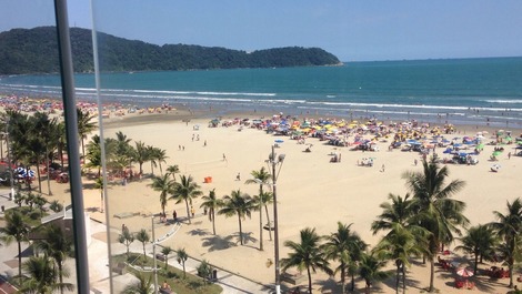 Vista do morro do Itaipú (Forte)
