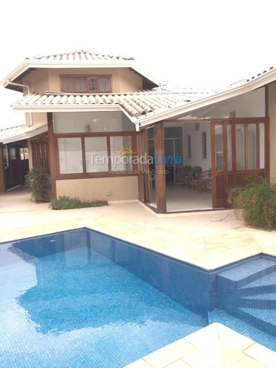 Casa para aluguel de temporada em Ubatuba (Praia Grande)