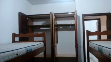 QUARTO SOLTEIRO