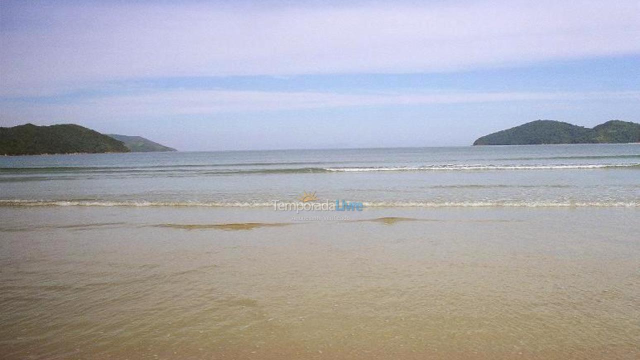 Apartment for vacation rental in Ubatuba (Enseada)