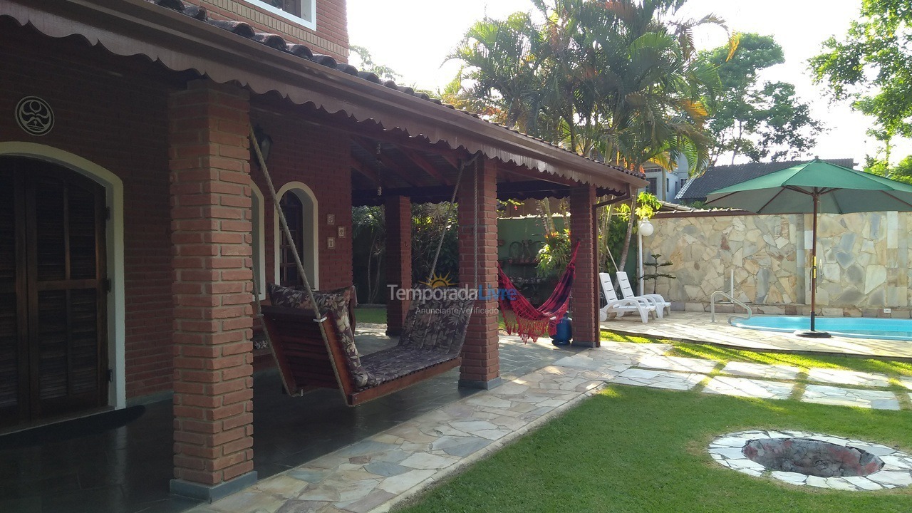 Casa para alquiler de vacaciones em Ubatuba (Praia de Itamambuca)