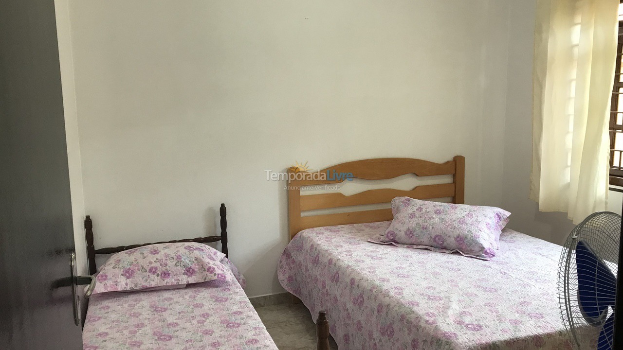 Casa para aluguel de temporada em São Francisco do Sul (Enseada)