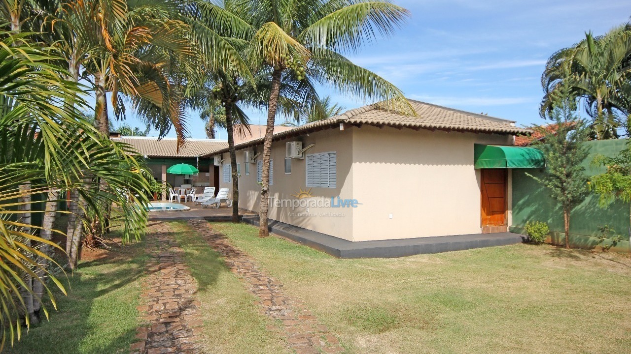 Casa para aluguel de temporada em Olímpia (Jardim São Francisco)