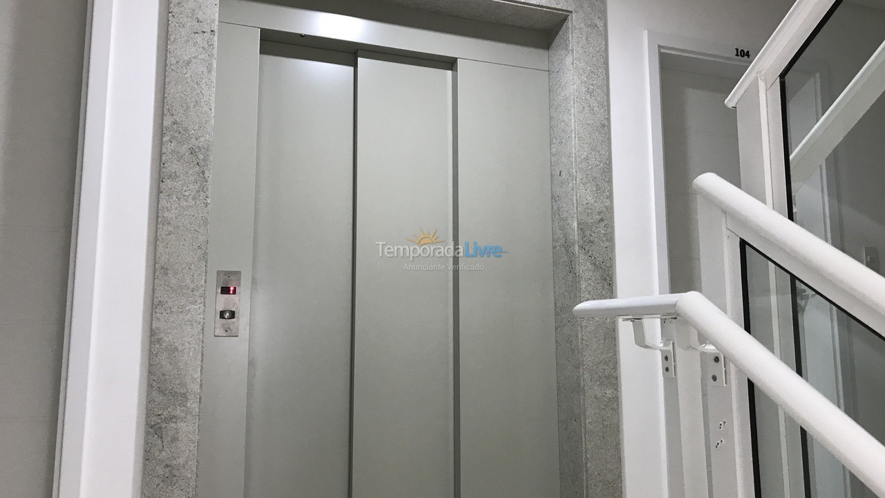 Apartamento para aluguel de temporada em Florianopolis (Praia dos Ingleses)