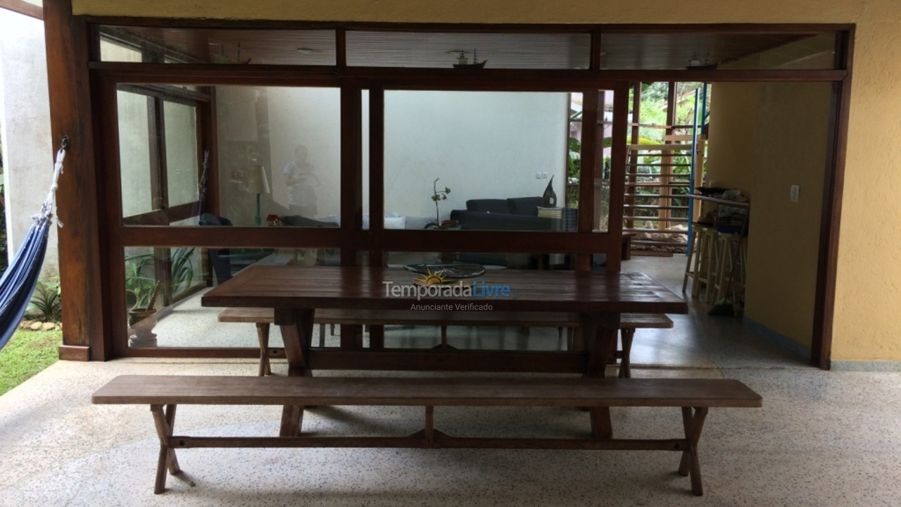 Casa para aluguel de temporada em Bertioga (Riviera de São Lourenço)