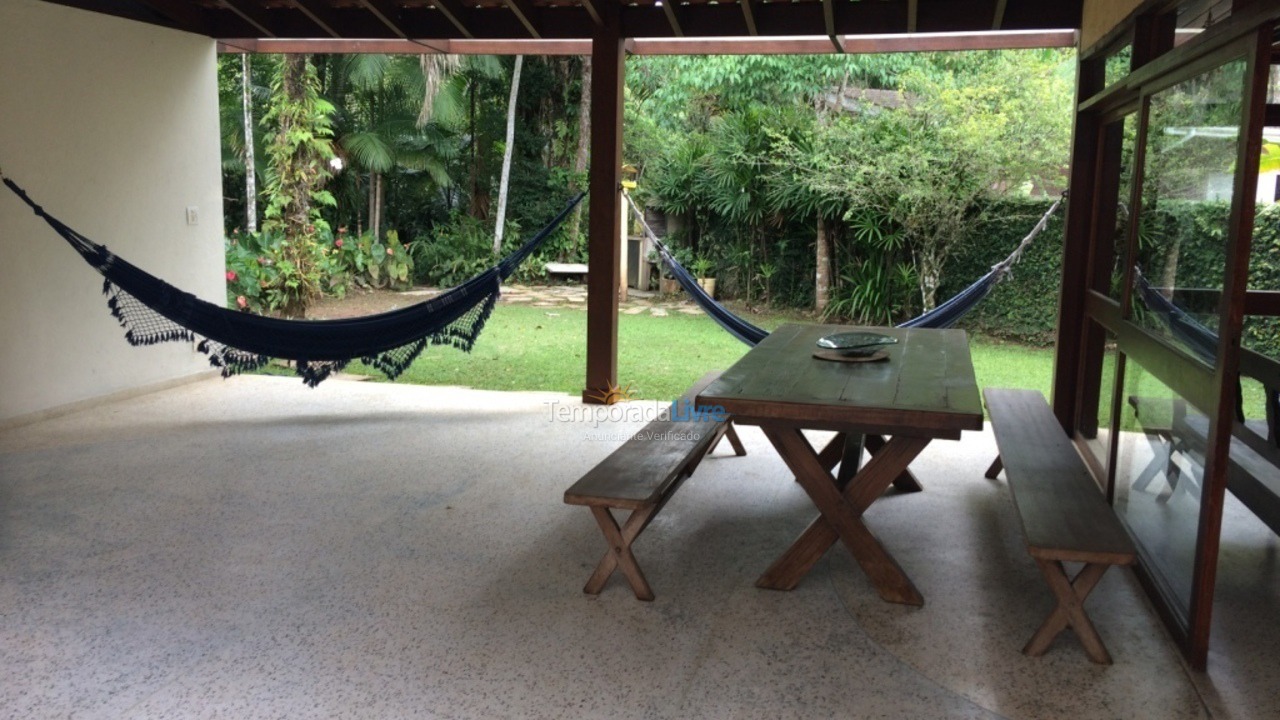 Casa para aluguel de temporada em Bertioga (Riviera de São Lourenço)