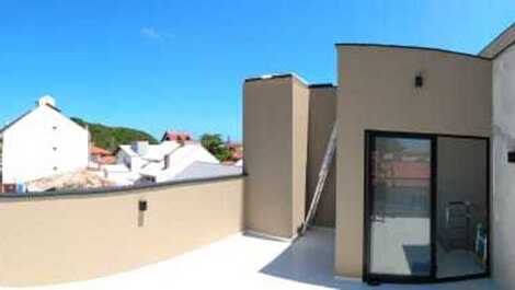 E esse terraço com vista para mirante de pedra e praia da saudade,imagine você aqui nesse paraíso ❤️