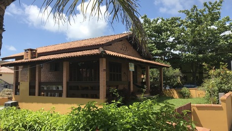 Your place in paradise... a block from the sea, do not use the car for anything.