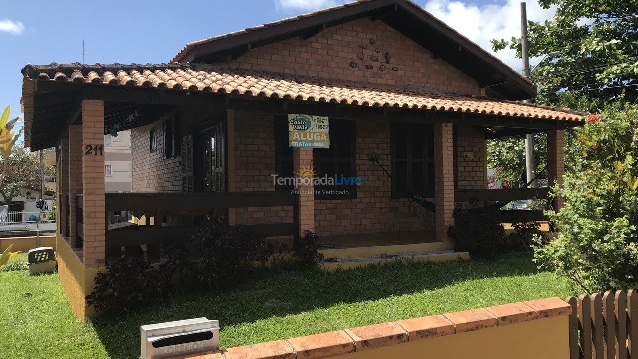 House for vacation rental in Bombinhas (Praia de Bombinhas)