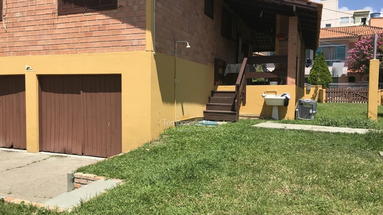 House for vacation rental in Bombinhas (Praia de Bombinhas)