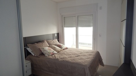 APARTAMENTO CON OPTIMA UBICACIÓN INGLESES