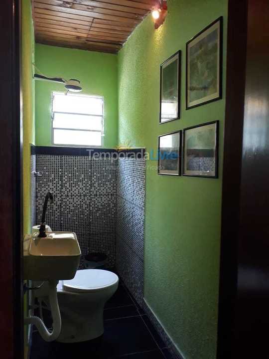 Casa para aluguel de temporada em Ubatuba (Pereque Mirim)