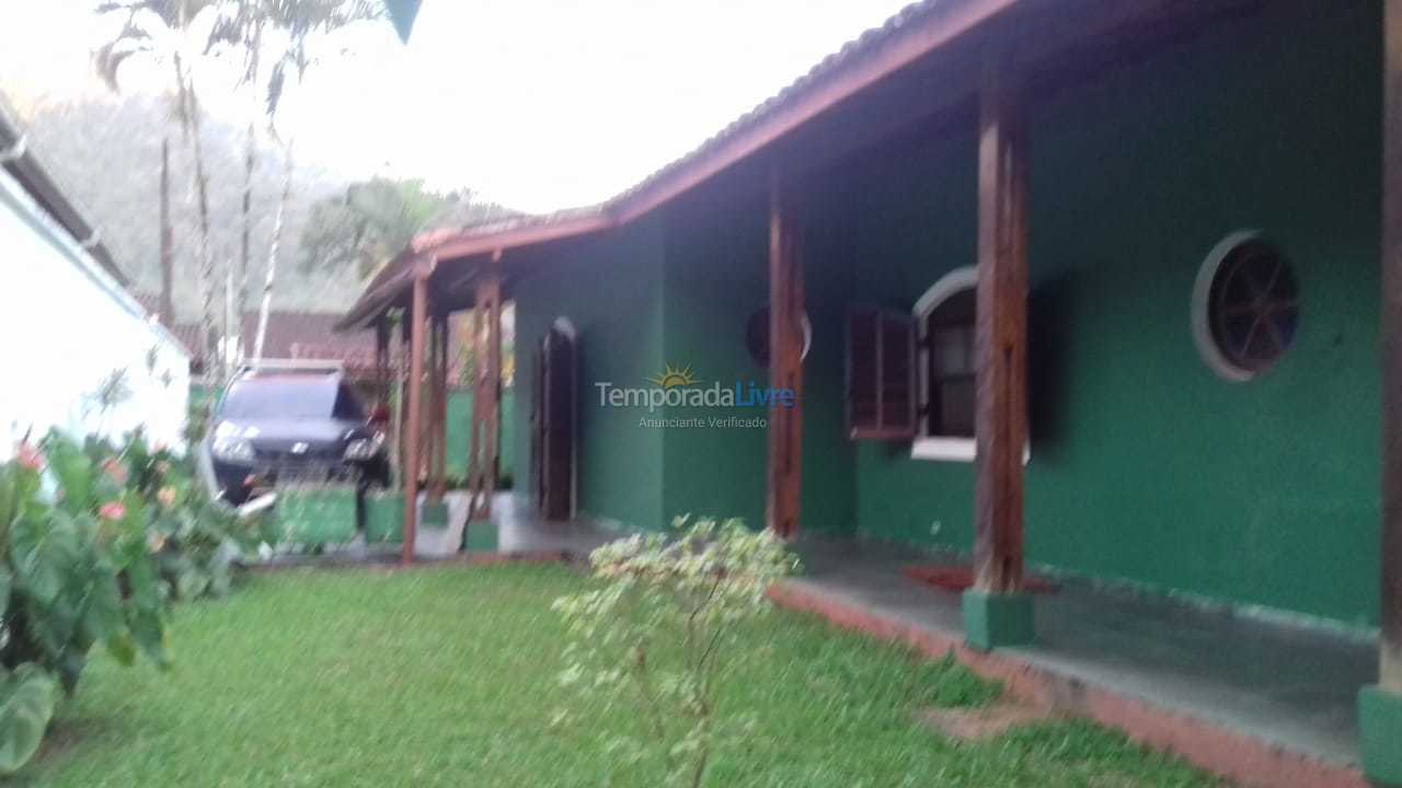 Casa para aluguel de temporada em Ubatuba (Pereque Mirim)