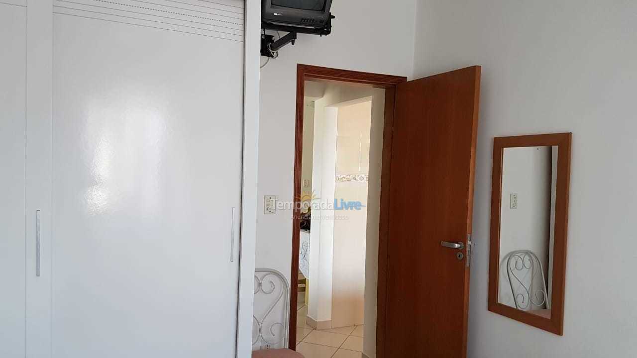 Apartment for vacation rental in Praia Grande (Vila Tupi)