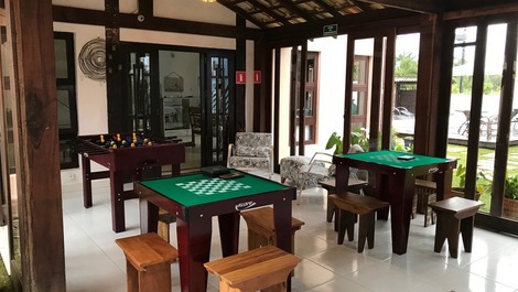 VILA DA PRAIA, LINDOS APTOS -150 METROS DA PRAIA DA LAGOINHA-UBATUBA!